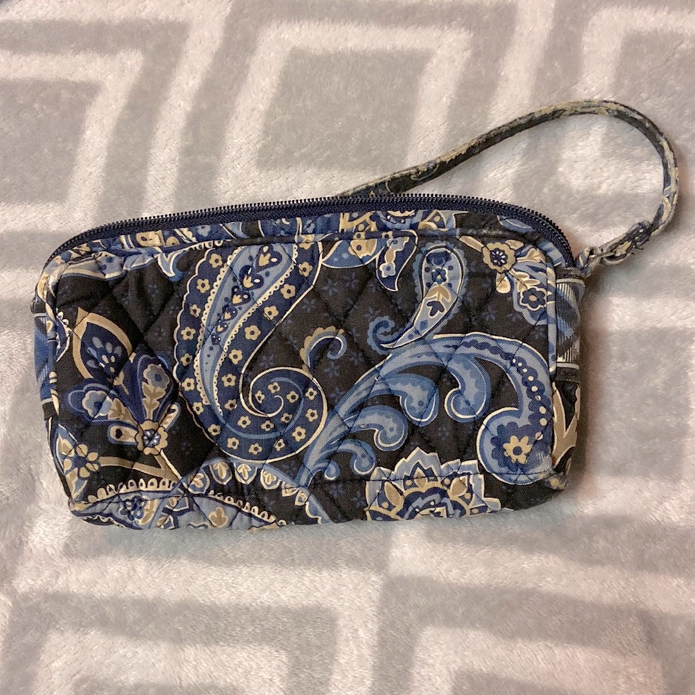 Retired Vera Bradley wristlet